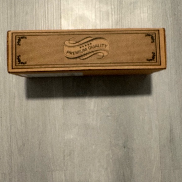 Modern Motif 5 Pairs Cali Collection Socks - Picture 5 of 5